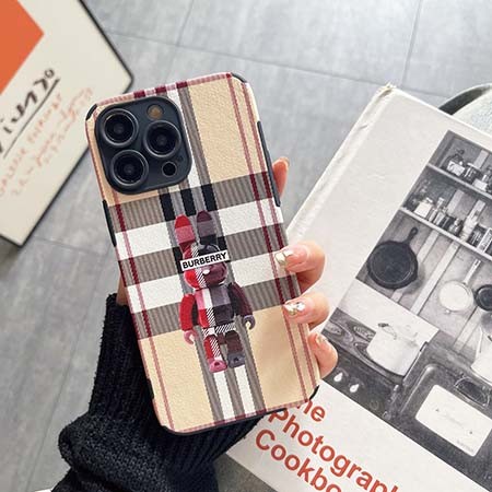アイフォン17 burberry風 スマホケース 