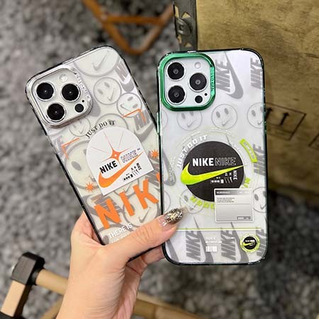 ブランド 携帯ケース iphone17プラス nike 