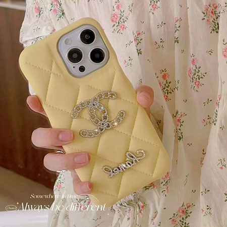 シャネル風 アイフォーン17プロ スマホケース 