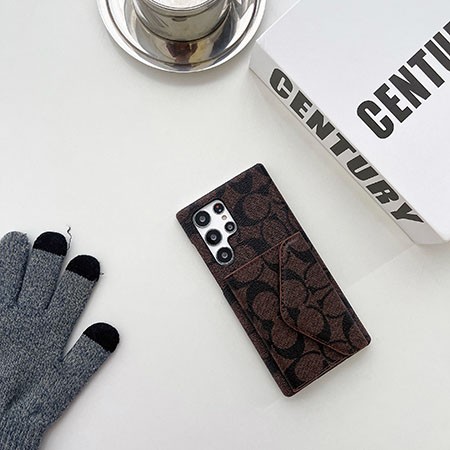 アイフォーン17plus 携帯ケース coach 