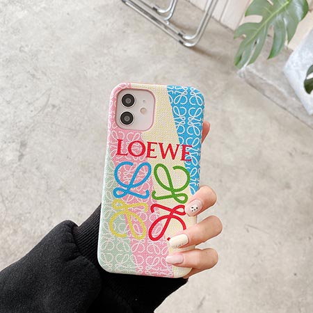 アイフォーン 15プラス スマホケース loewe風 