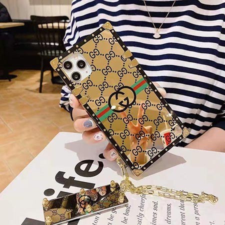 ブランド スマホケース 