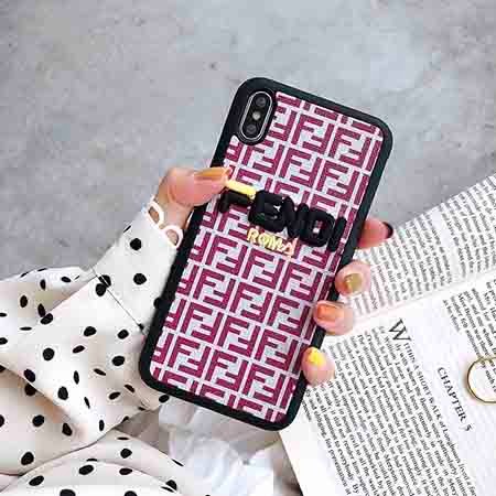 アイホン17 fendi スマホケース 