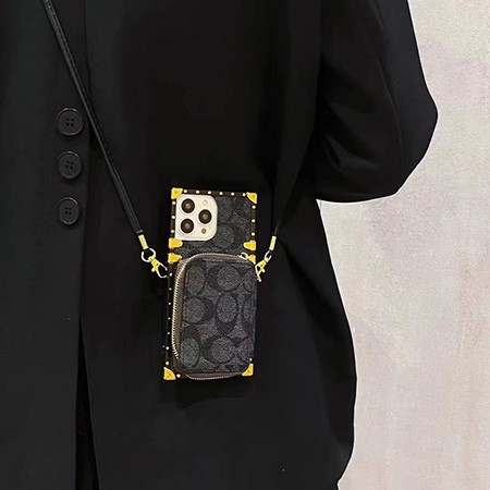 アイフォン17 カバー coach風 