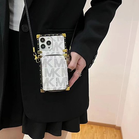 マイケルコース スマホケース iphone17プロ 