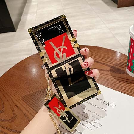 アイフォン 15 pro max chanel風 カバー 