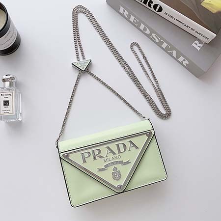 iphone 15 prada プラダ 携帯ケース 