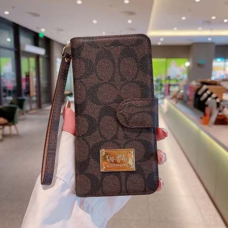 コーチ coach  携帯ケース アイフォン17promax 