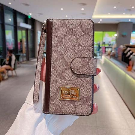 アイホン17プラス coach ケース 
