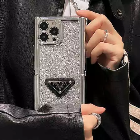 アイフォーン17 prada カバー 