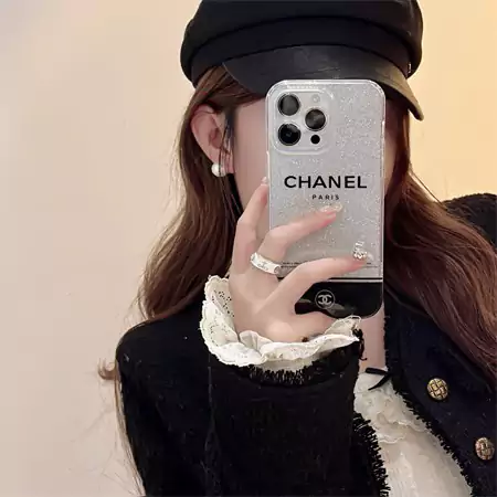 アイフォーン17プラス 携帯ケース chanel風 