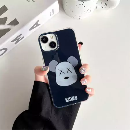 アイフォン 14 kaws風 スマホケース 