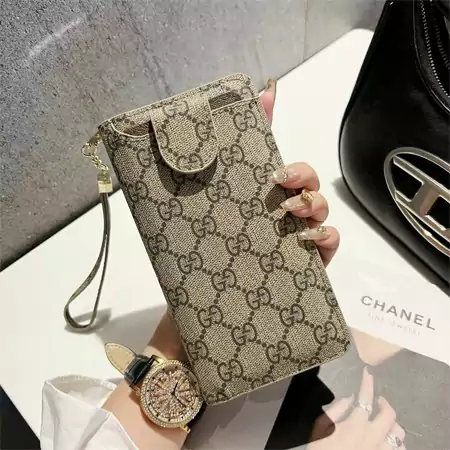ブランド 携帯ケース アイフォン17プラス gucci風 
