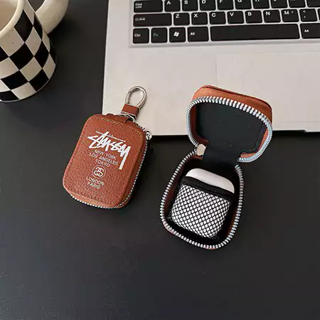 ステューシー アイホンiphone17 