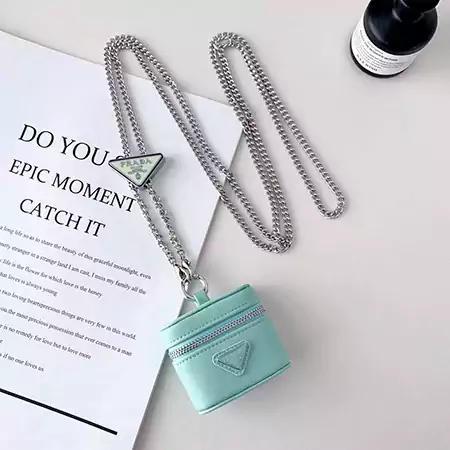 プラダ風 ケース アイフォーン17 