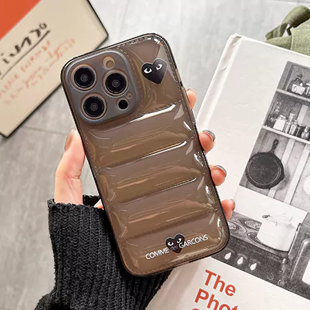 アイホン17 comme des garçons コムデギャルソン スマホケース 