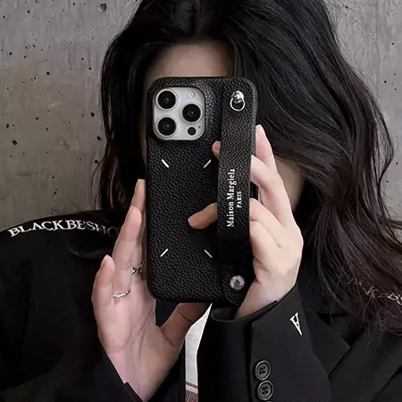 maison margiela メゾン マルジェラ アイフォーン17 スマホケース 