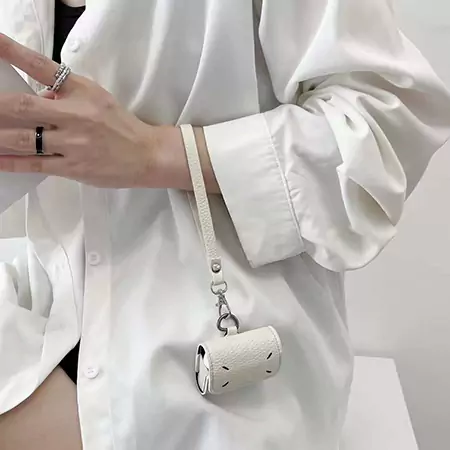 iphone17 カバー maison margiela 