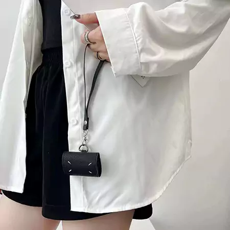 アイフォンiphone17 maison margiela風 カバー 