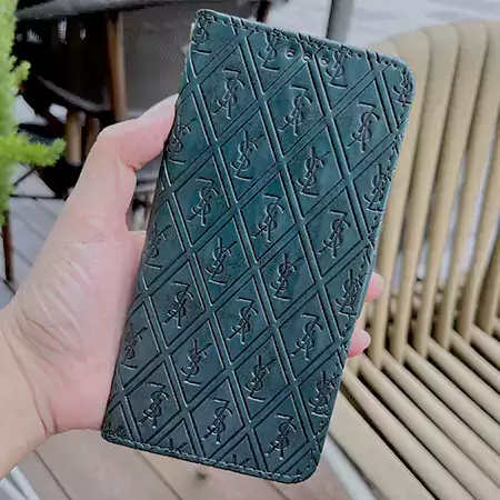 アイホン17プラス dior風 ケース 