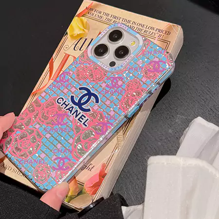 アイフォーン 15 chanel風 ケース 