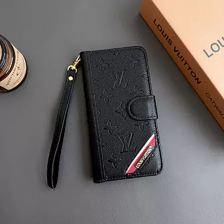 アイフォン17 グッチ gucci ケース 