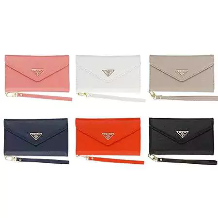 アイフォーン17プラス プラダ prada  ケース 