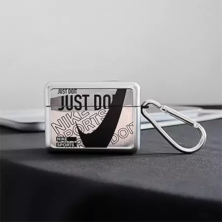 ナイキ風 カバー アイフォーン17plus 