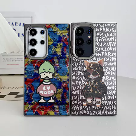 iphone17プロ ルイヴィトン風 スマホケース 