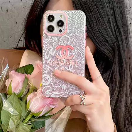 アイフォーン17プラス スマホケース chanel風 