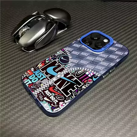 ナイキ nike カバー アイフォン17 