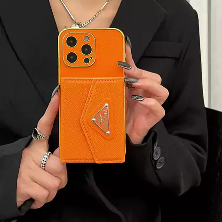 アイフォーン17pro prada プラダ カバー 