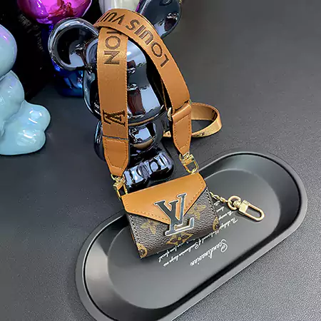 ブランド アイフォン17プラス ケース 