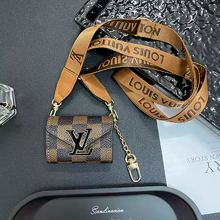 アイフォーンiphone17 カバー ルイビトン風 