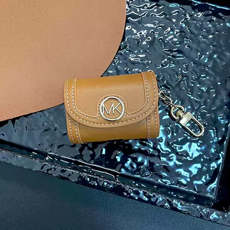 アイフォン17pro max ケース mk マイケルコース 