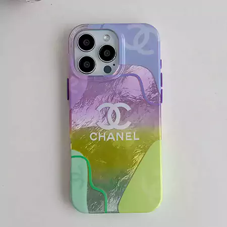 アイフォーン17 chanel ケース 