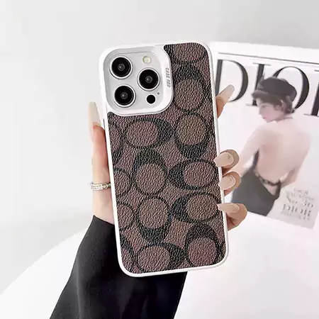 アイフォン17plus coach カバー 