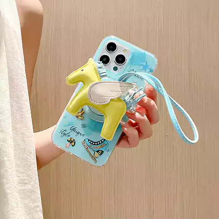 アイホン17 スマホケース シャネル風 