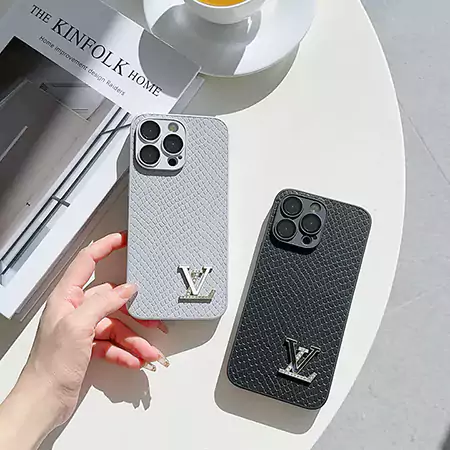 ブランド カバー iphone17   人気