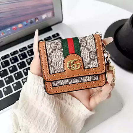 アイホン17プロ max 収納ケース gucci 