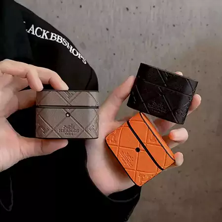 hermes アイホンiphone17plus 