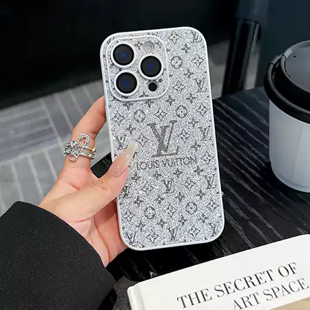 アイフォーン17プロ max lv カバー 