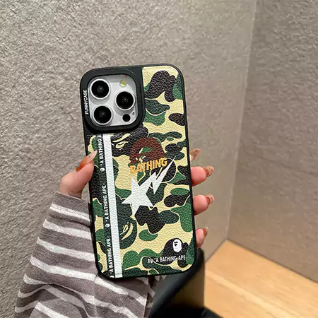 アイフォーン15 携帯ケース bape ア・ベイシング・エイプ 