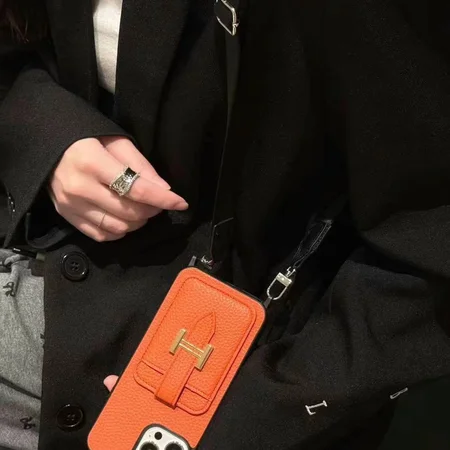 アイホン17プラス カバー hermes風 