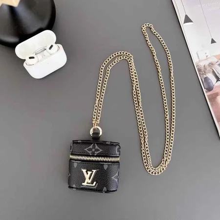 ブランド カバー アイフォン17プラス 