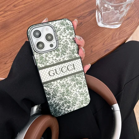 アイホン 15 スマホケース GG風 