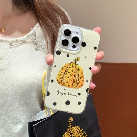 アイホン 15 pro シャネル風 カバー 