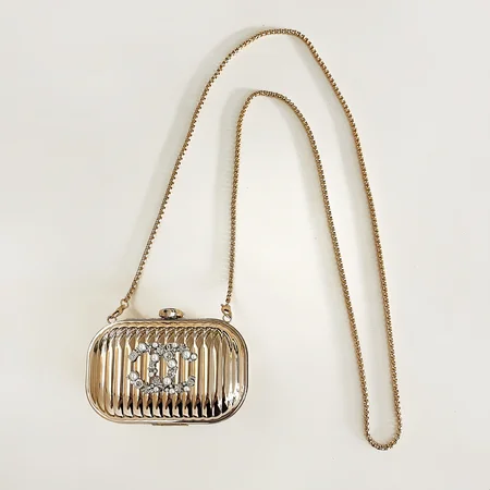 アイホン17 chanel風 収納ケース 