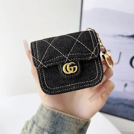 アイフォーン17 カバー GG 