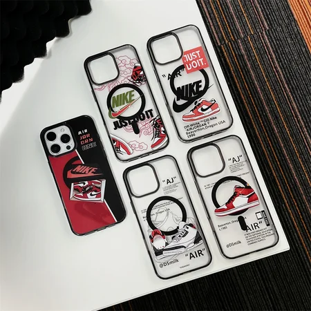 女性 ブランド アイホン15 pro 携帯ケース 